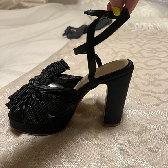 Platform Heeled Bowknot Shoe - Picture 5 of 5